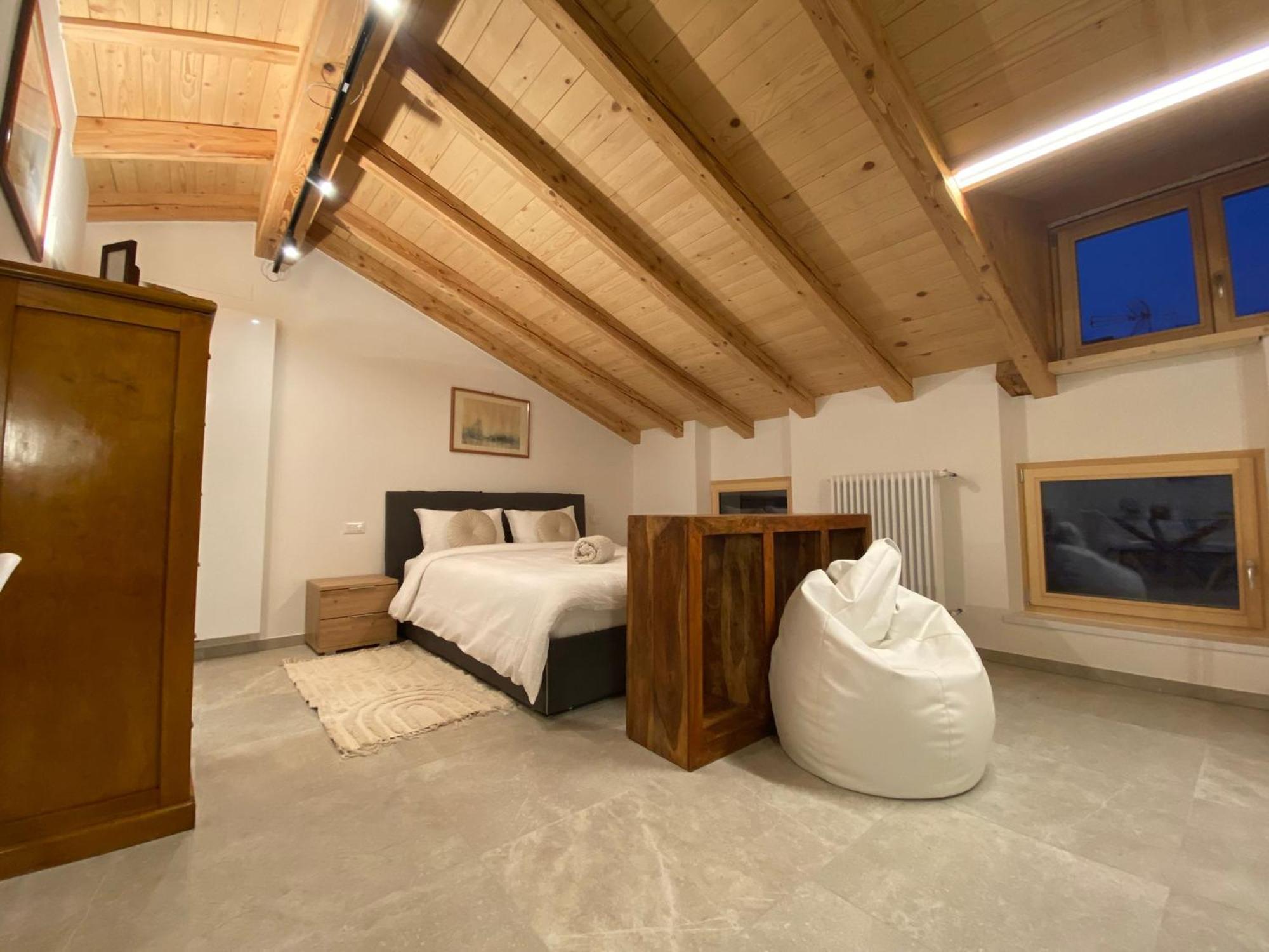 Al Vicolo Bed & Breakfast Trento Bagian luar foto